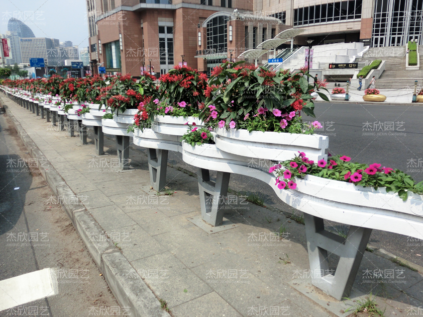 飘带花箱道路花箱上海案例