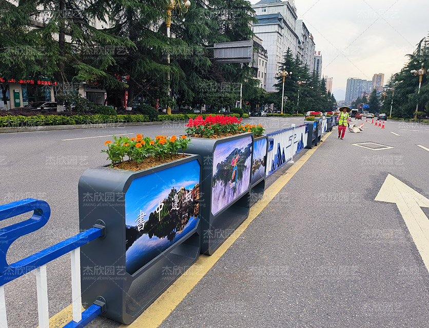 道路护栏花箱重庆案例不锈钢花箱